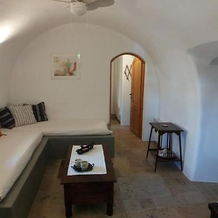 Kytherian Traditional Home Frillingiánika Esterno foto
